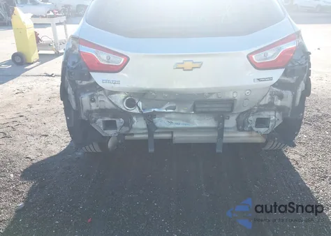 2017 Chevrolet Cruze Premier Auto from USA, damaged, VIN 3G1BF6SM2HS610876